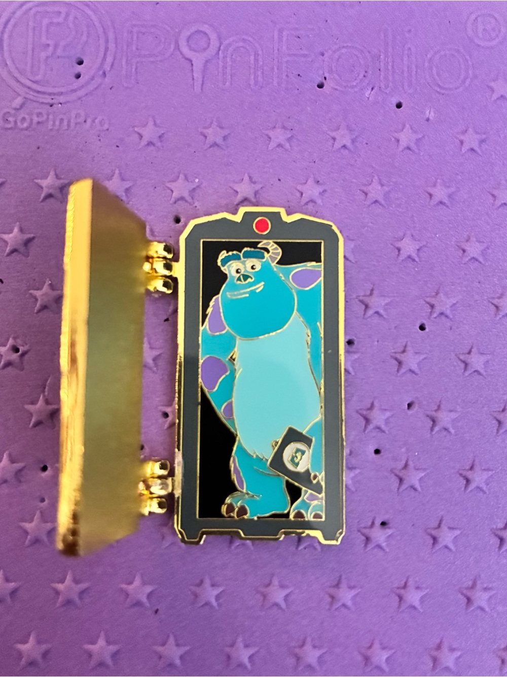 NWT Disney Pixar Monsters, Inc. Door Blind Box Hinged - Sulley Pin